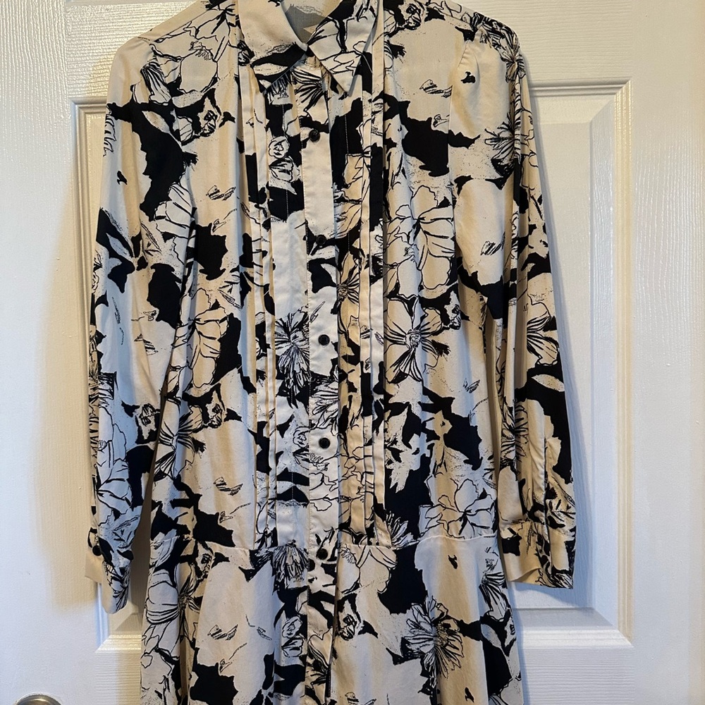 Zara Women’s Floral Button-Up long sleeve dress